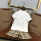 Replica Burberry 2022 New T-Shirt and Shorts Set