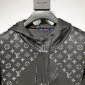 Replica LOUIS VUITTON New 2054 zipper windproof jacket