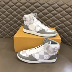 Louis Vuitton 2022 casual high sneakers 