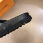 Replica Louis Vuitton Slipper MIRABEAU in Black