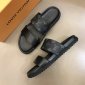 Replica Louis Vuitton Slipper MIRABEAU in Black