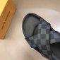 Replica Louis Vuitton Slipper MIRABEAU in Black