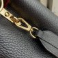 Replica Louis Vuitton 2022 Dauphine Handbags