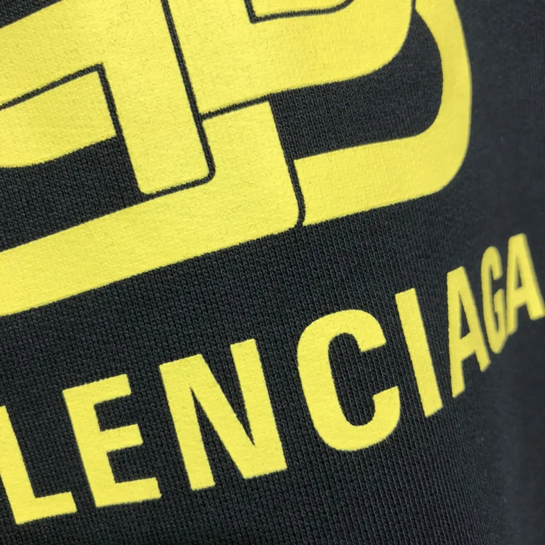 BALENCIAGA Men's & Women's Black Crew Neck Sweatshirt with Logo - 2021FW Collection, XS-L - Image 6