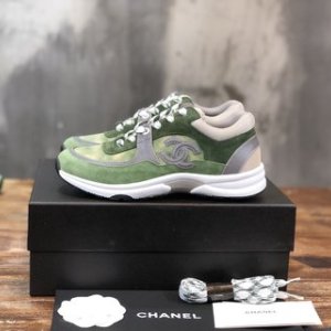 Chanel Sneaker suede Calfskin in Green