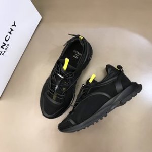 Givenchy Sneaker Spectre in Black