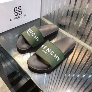 Givenchy slipper in Green