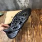 Replica Yeezy Sneaker Foam Runner in Black