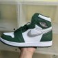 Replica Men's Air Jordan 1 Retro High OG Shoes in Green,