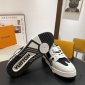 Replica LV Trainer Sneaker