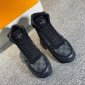 Replica Louis Vuitton Rivoli Sneaker Graphite Damier