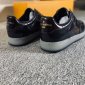 Replica LOUIS VUITTON RIVOLI SNEAKER