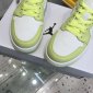 Replica Jordan - Air Jordan 1 Low SE "Limelight" sneakers