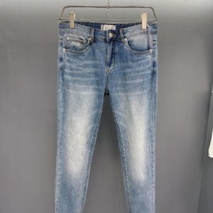Men's Destroyed Jeans With Keychain 
