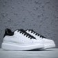 Replica Alexander McQueen - Oversized low-top sneakers - men - Calf Leather/Rubber/Kudu Leather - 40 - White
