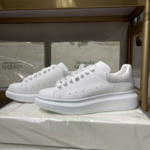 Alexander McQueen Women's White Oversized Sneaker 