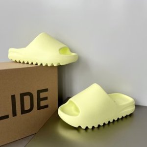adidas Mens Yeezy Slide 