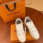 Replica Louis Vuitton Sneaker Trainer in Gray sole