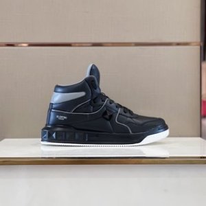 Valentino Sneaker ONE STUD Mid-Top Nappa in Black