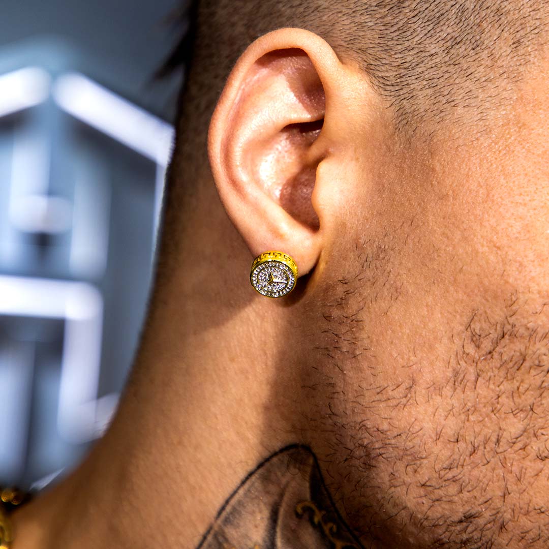 Three-pointed Star Pave Diamonds Stud Earring Gold With Street Luxury Shine - Image 4