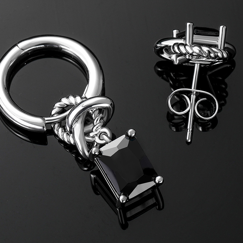 Asymmetric Celtic Knot Black Stone Earrings Gold With Street Luxury Shine - Image 4
