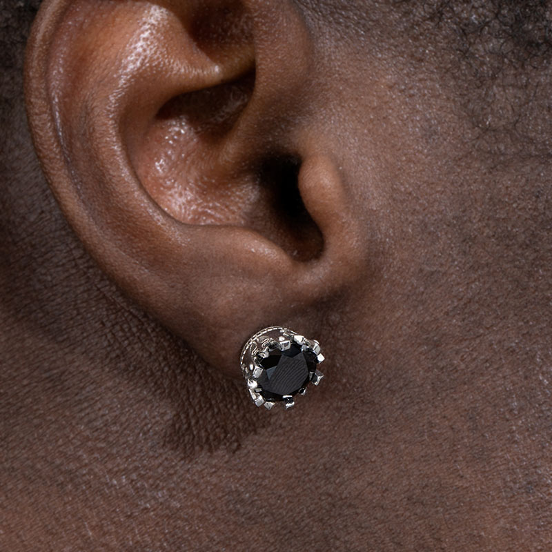Crown Black Round Cut Stone Stud Earrings Silver With Street Luxury Shine - Image 3