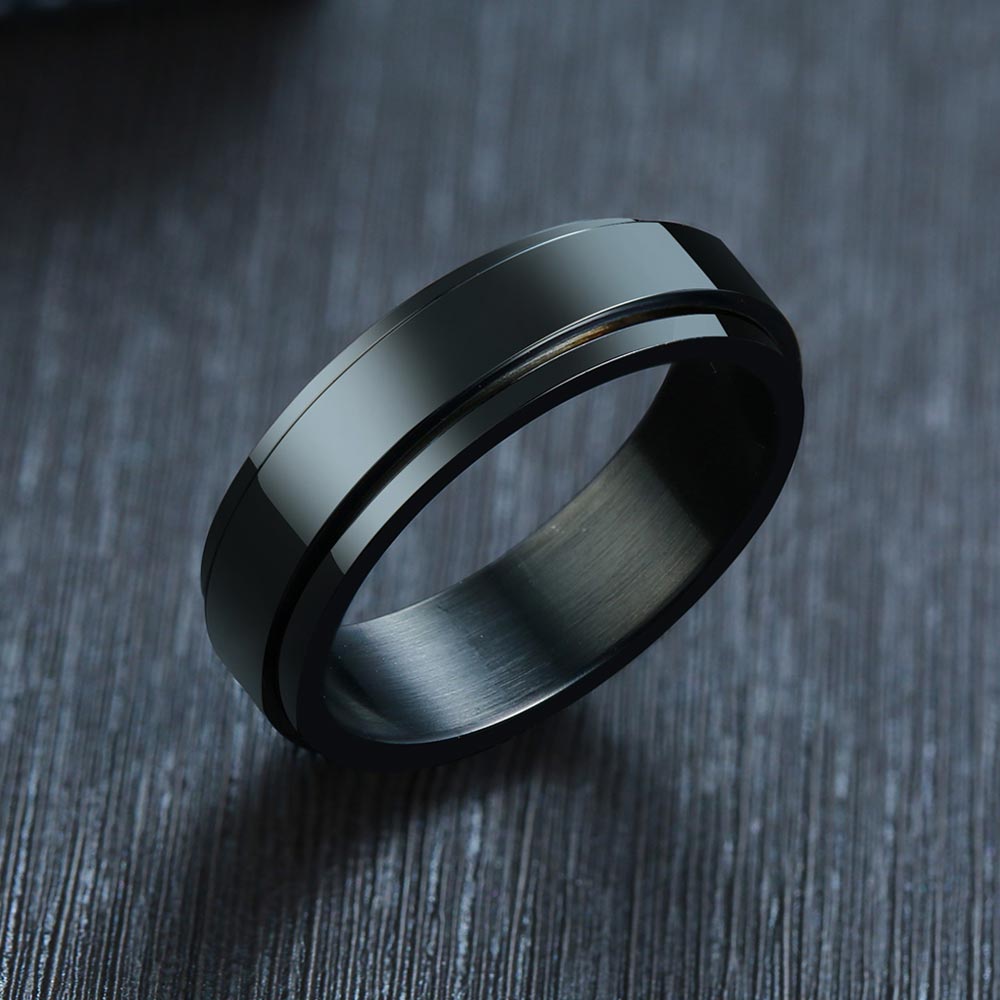 Spinner Relieving Stress Stainless Steel Band In Black Gold Ring