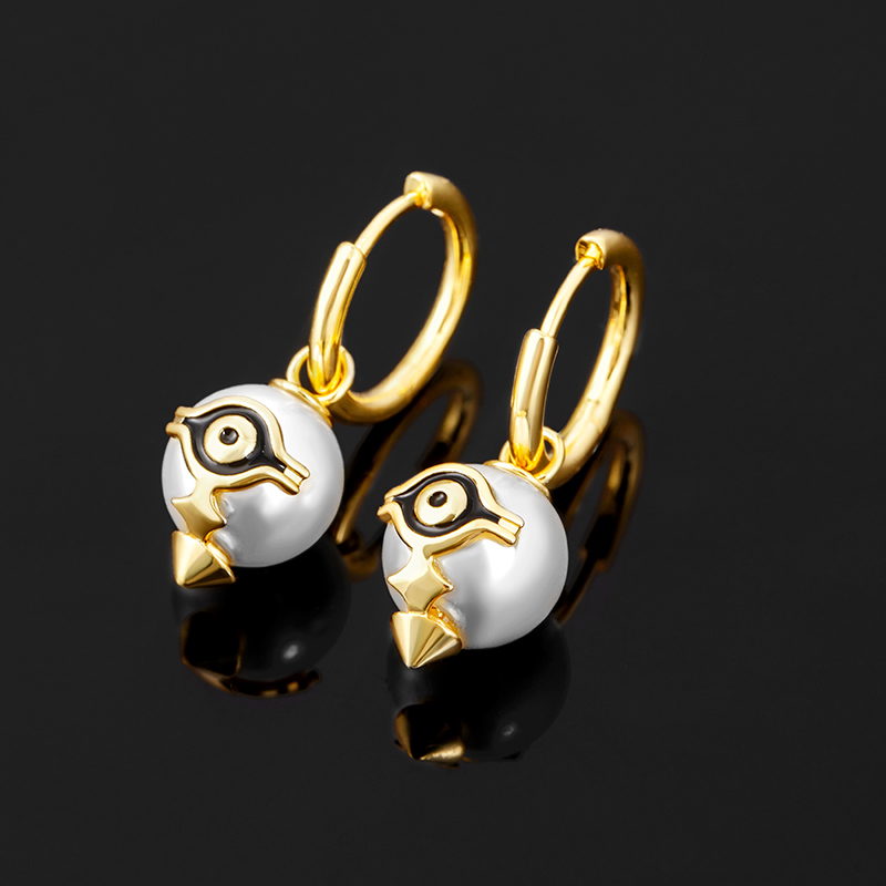 Eye Of Amulet Pearl Corn Dangle Earrings Gold With Street Luxury Shine - Image 4