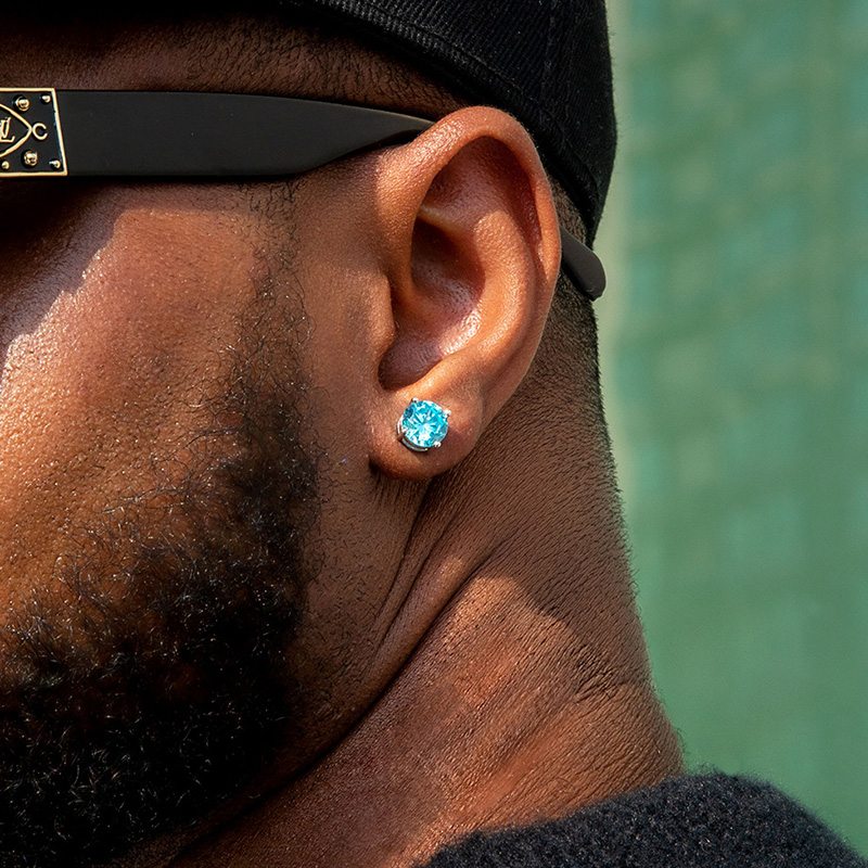 Blue/black Round Cut Stud Earring Bold Statement Style With Street Luxury - Image 4