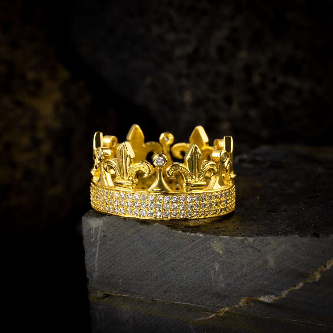 Iced Out King Crown Ring Gold Premium Look Without Heavy Price - Image 5