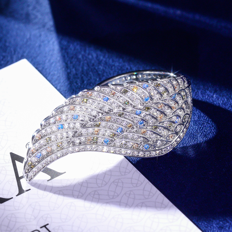 Iced Out Colorful Angel Wing Ring Gold With Street Luxury Shine - Image 5