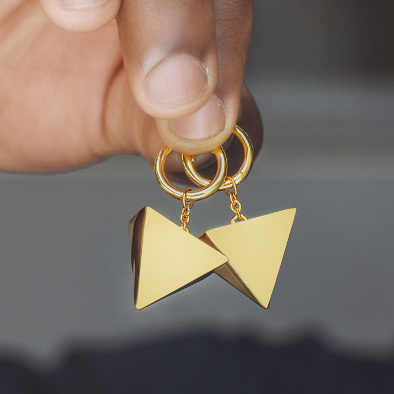 Egyptian Pyramid Dangle Earrings In 18k Gold With Street Luxury Shine
