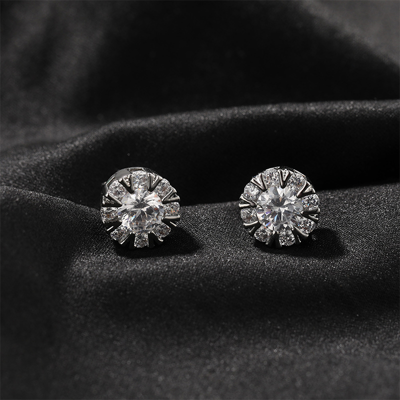 Snowflake Round Cut Stud Earring Bold Statement Style With Street Luxury - Image 7