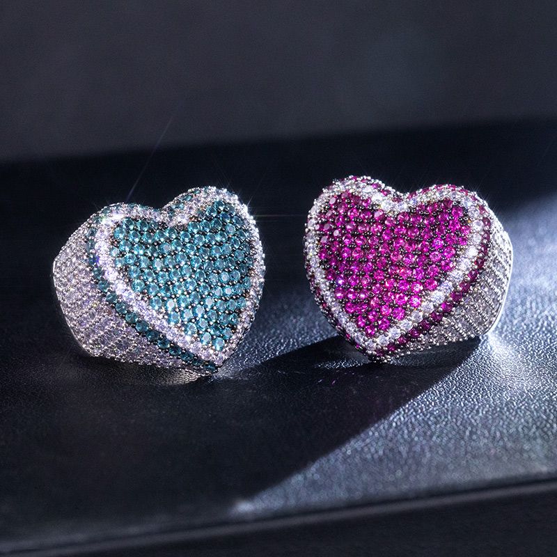 Micro Pave Heart-shaped Ring Bold Statement Style With Street Luxury