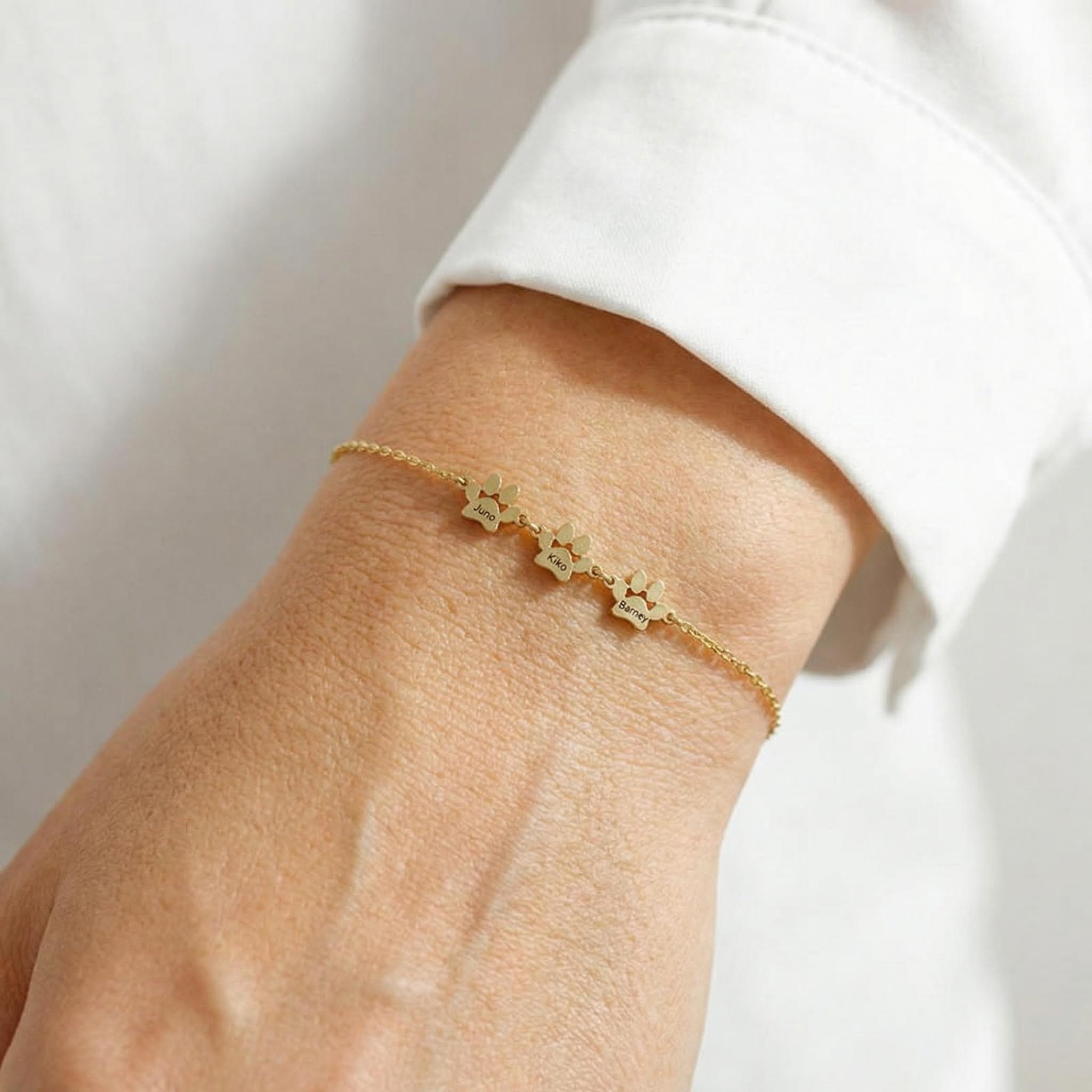 Engraved Paw Print Bracelet Bold Statement Style With Street Luxury - Image 4