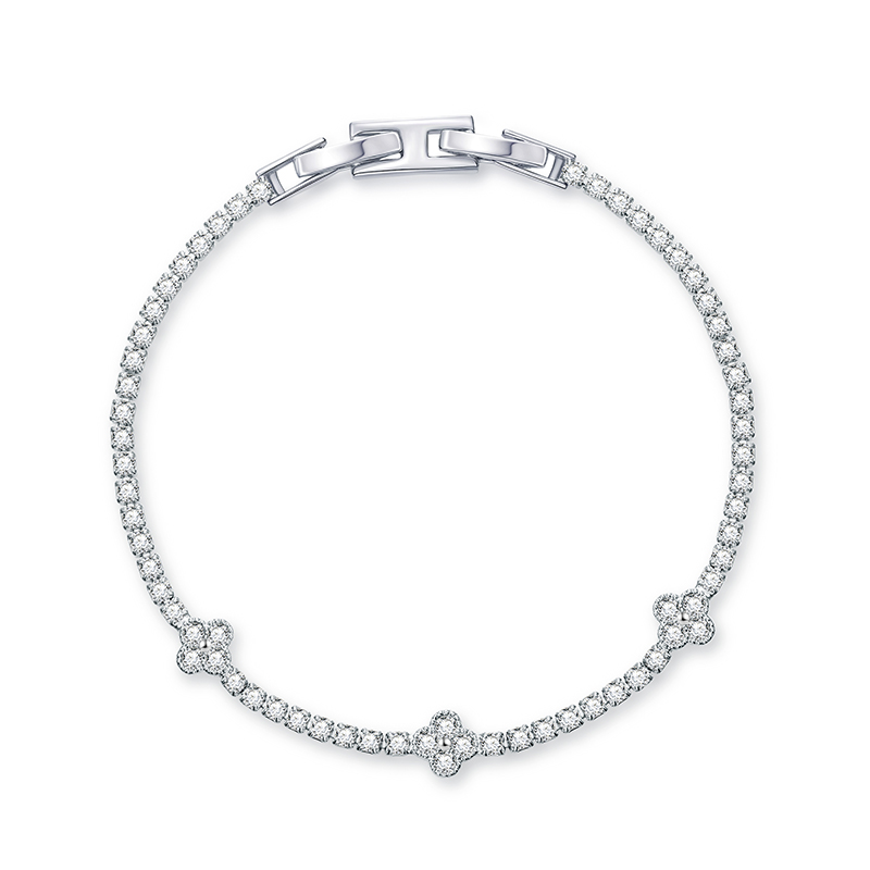 Diamond Tennis Bracelet With Four Leaf Clover With Iced Out Shine