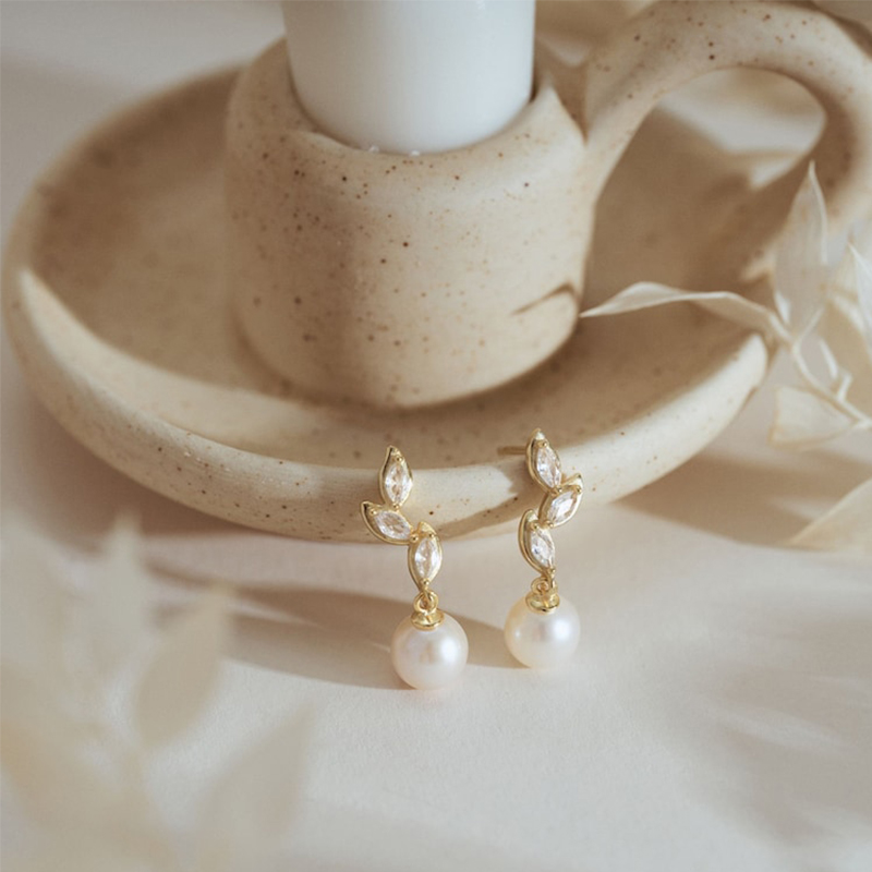 Diamond Leaves Pearl Drop Earrings Iced Out Shine With Street Luxury - Image 4