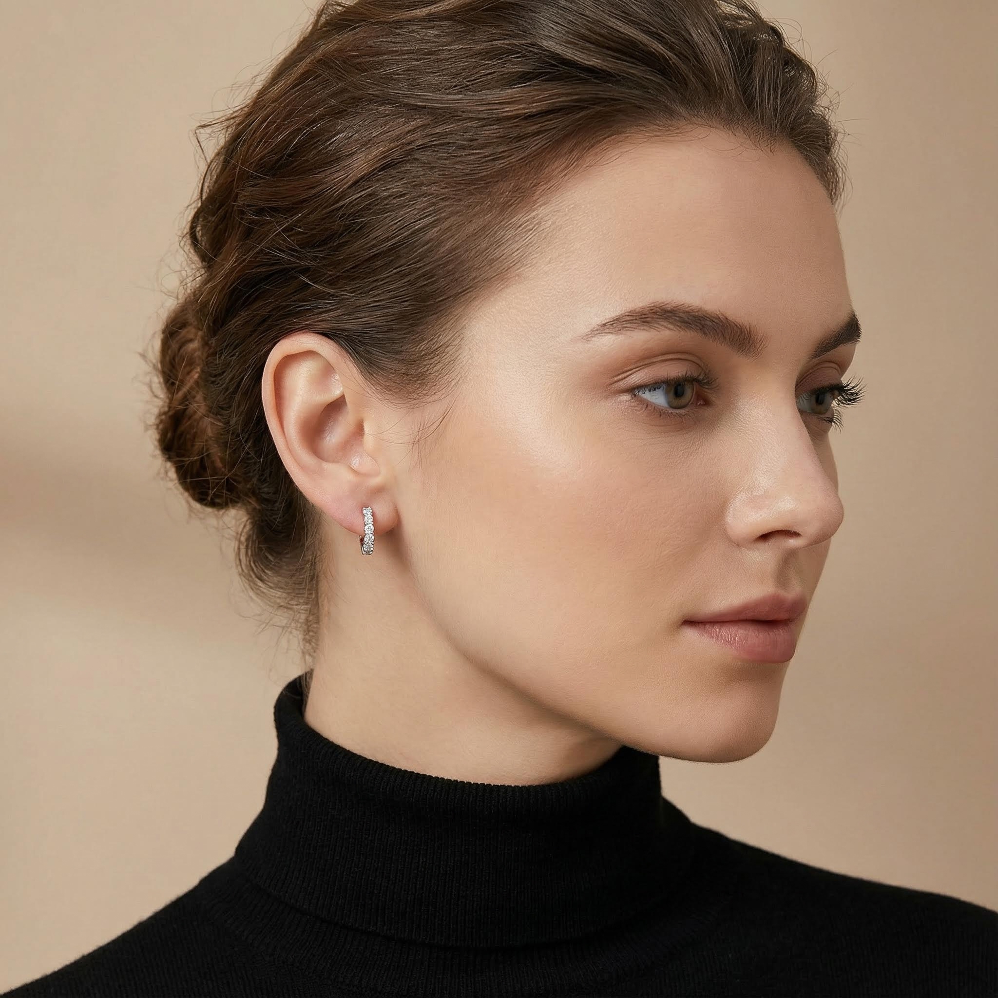 S925 Silver Vvs Moissanite Round Cut Earrings With Iced Out Shine - Image 3
