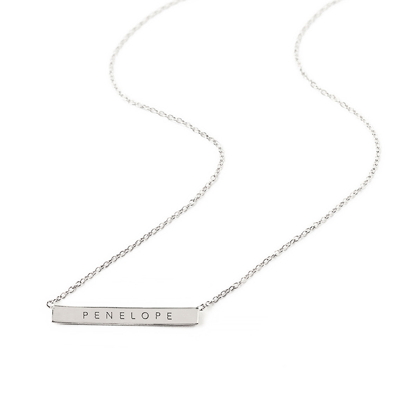 Customized Name Bar Necklace Bold Statement Style With Street Luxury - Image 5