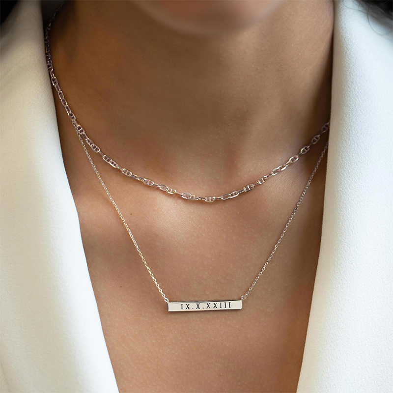 Customized Name Bar Necklace Bold Statement Style With Street Luxury - Image 6