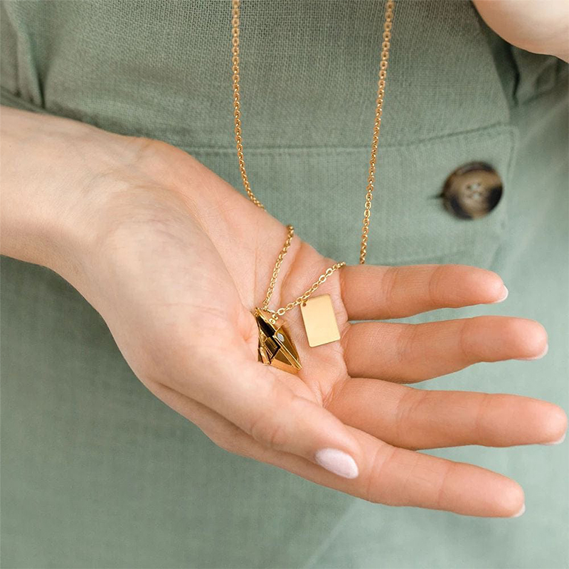 Envelope Necklace With Secret Message Silver With Street Luxury Shine - Image 5