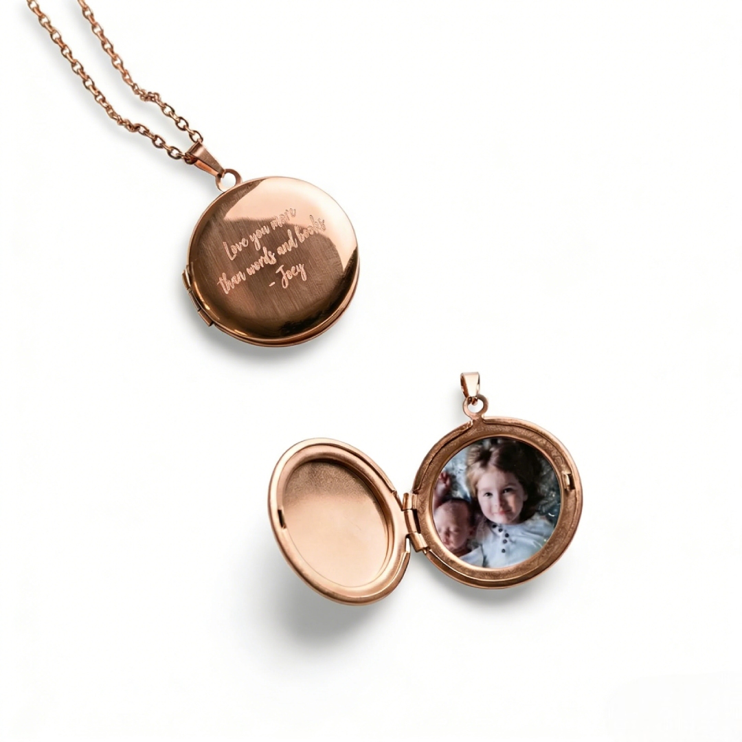 Customized Photo Round Locket Pendant Silver With Street Luxury Shine