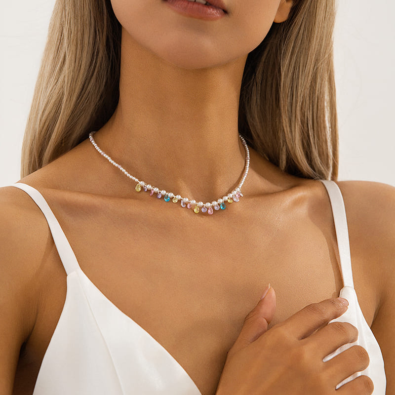 Elegant Multi-colored Gemstone & Pearl Necklace With Street Luxury Shine - Image 3