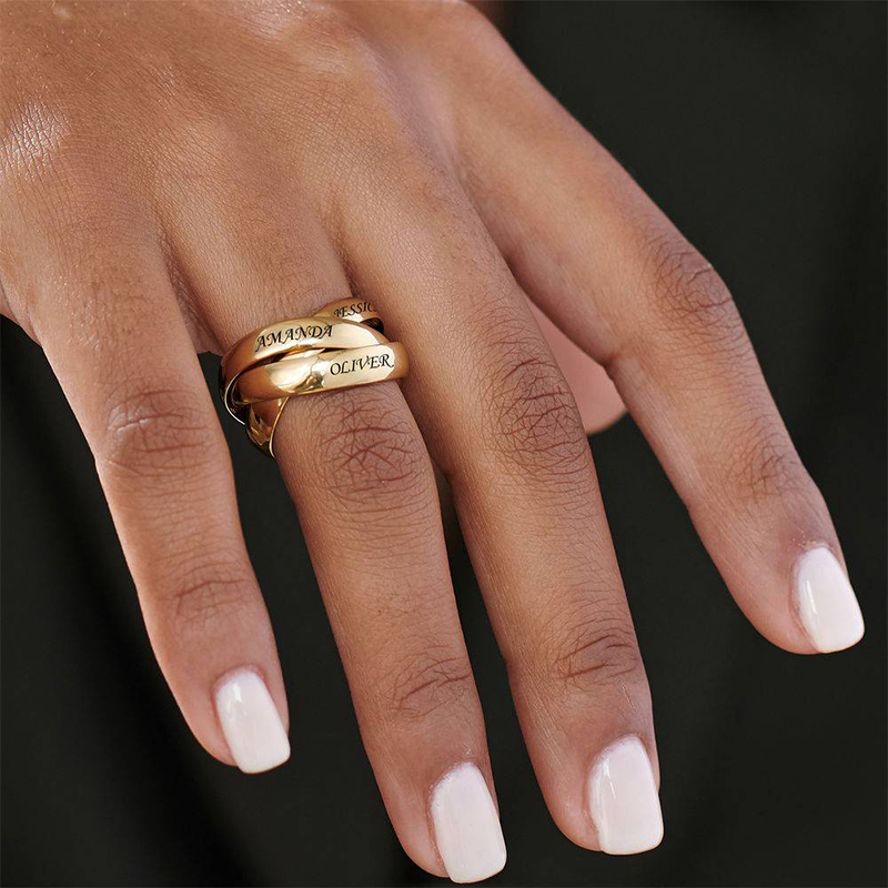 Triple Name Interlocking Ring Bold Statement Style With Street Luxury - Image 3