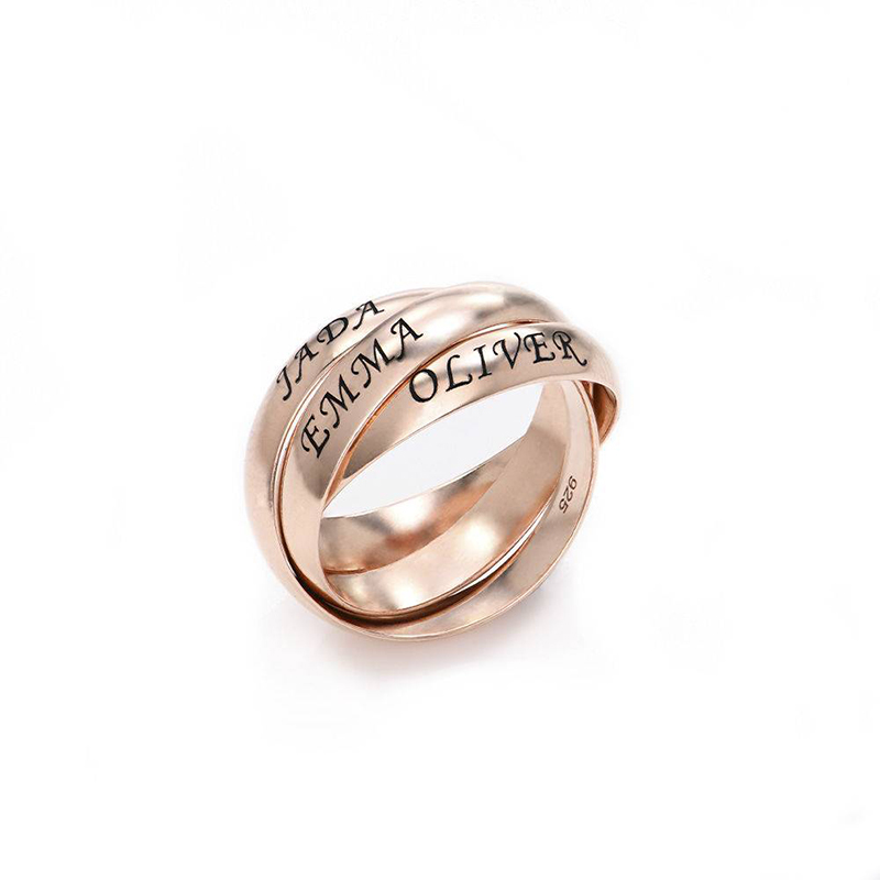 Triple Name Interlocking Ring Bold Statement Style With Street Luxury - Image 4