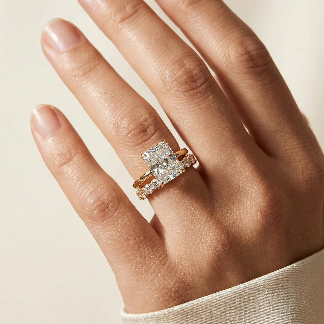 Radiant Cut Solitaire Engagement Ring With Round Cut Band Ring Set Silver - Image 7