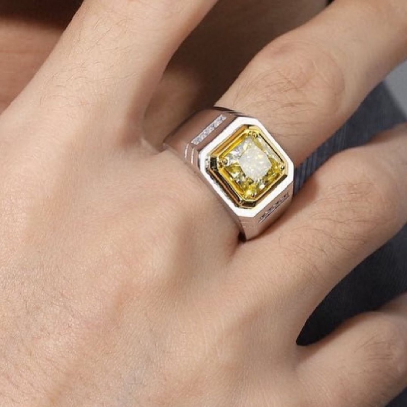 4.35ct Fancy Yellow Cushion Cut Men's Ring In Silver With Silver Shine - Image 3