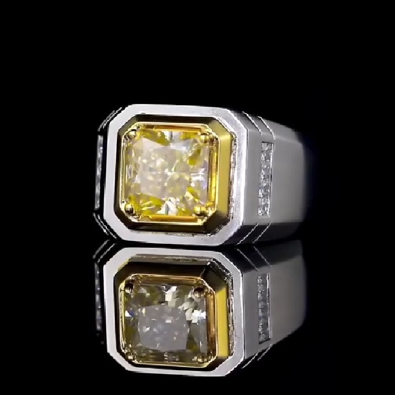 4.35ct Fancy Yellow Cushion Cut Men's Ring In Silver With Silver Shine