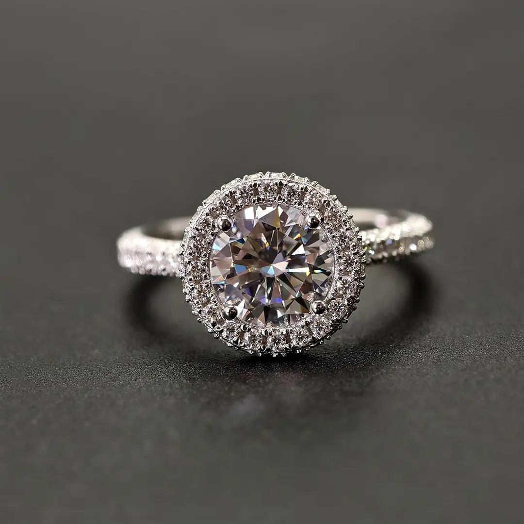 2.82ct Round Cut Vvs Moissanite S925 Silver Halo Engagement Ring With Paved - Image 7