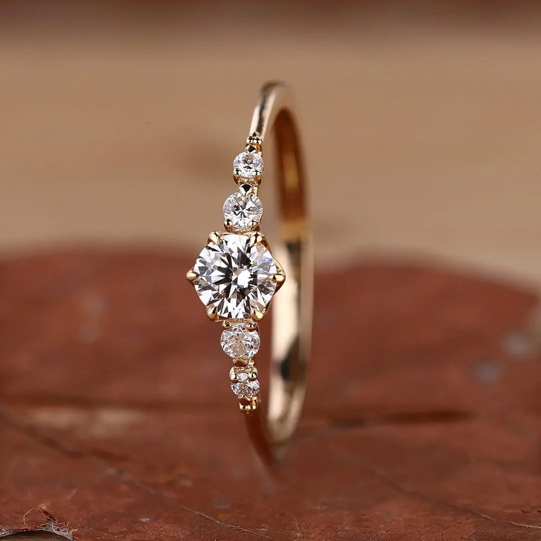 0.68ct Round Cut Vvs Moissanite S925 Silver Engagement Ring Iced Out - Image 5
